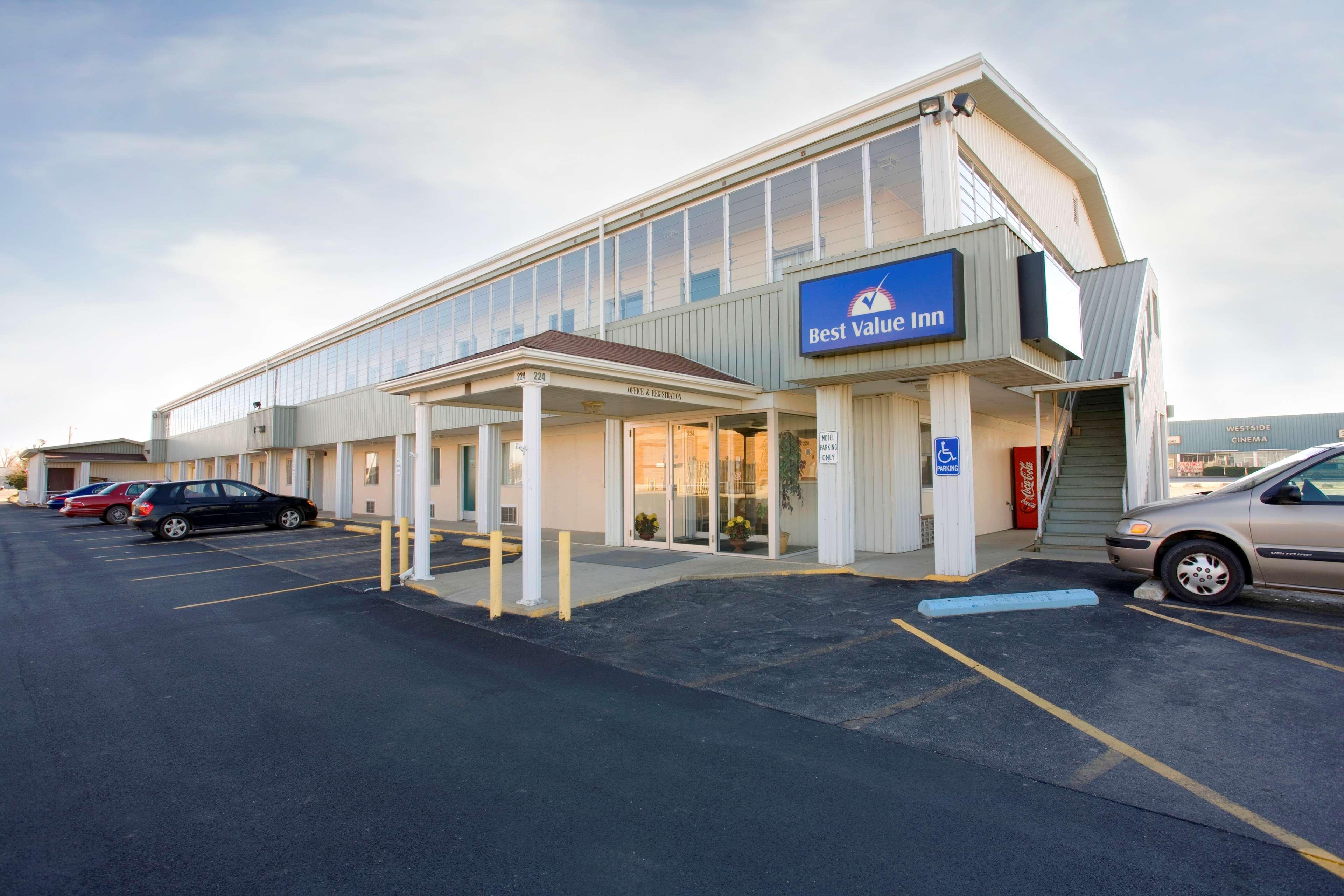 America'S Best Value Inn Litchfield מראה חיצוני תמונה